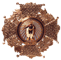 Placa de escamas de plata con orla de laurel de la Real y Militar Orden de San Fernando, recibida por los generales en jefe en su primera acción.